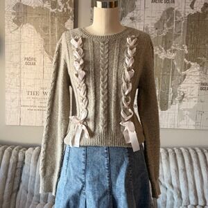 FORWARD YOUNG CONTEMPORARY Women's Taupe Cable Knit Ribbon Detail‎ Sweater M